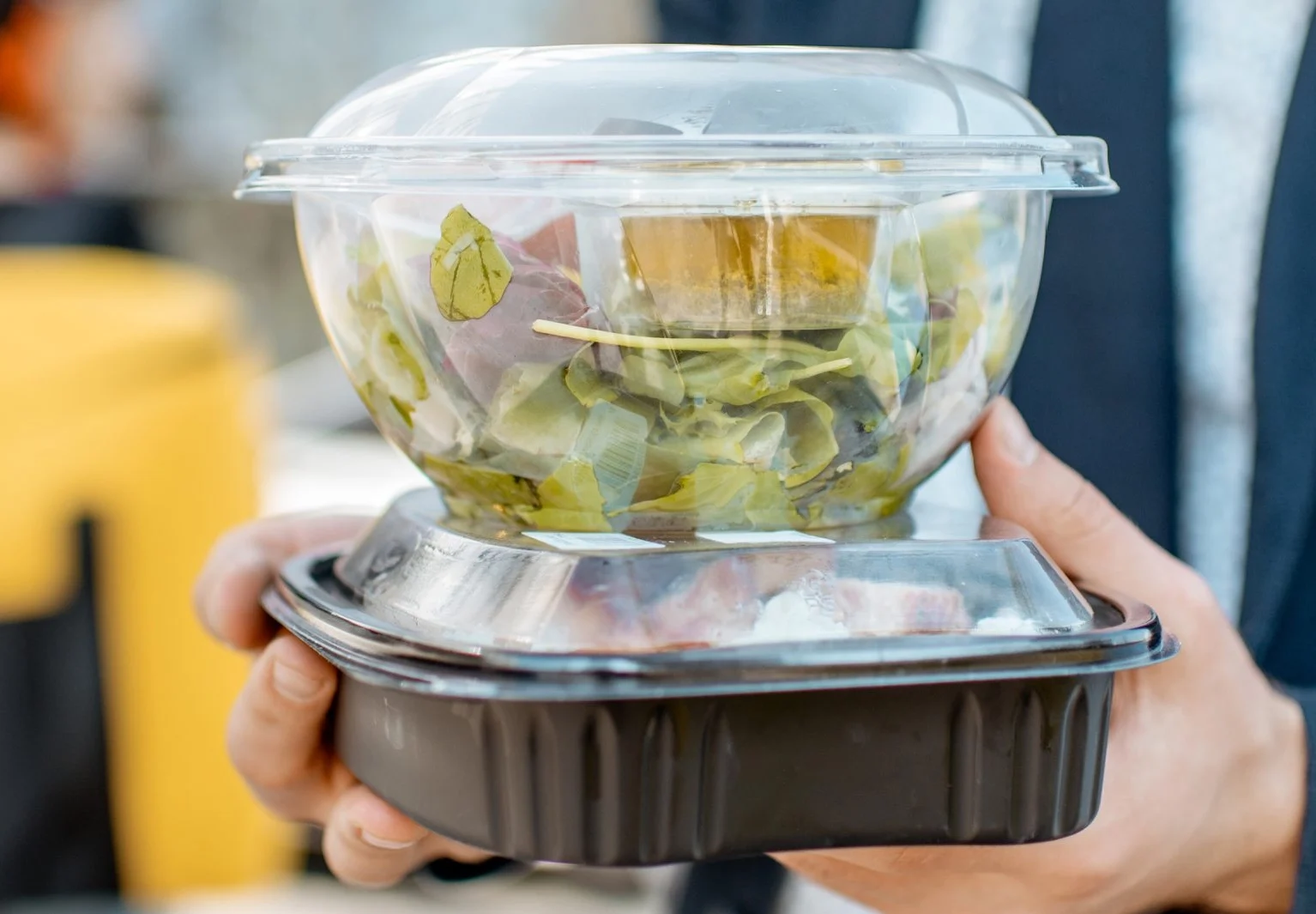 Корпоративное питание от «Круга чистоты и вкуса»: доставка обедов в офис и на предприятия